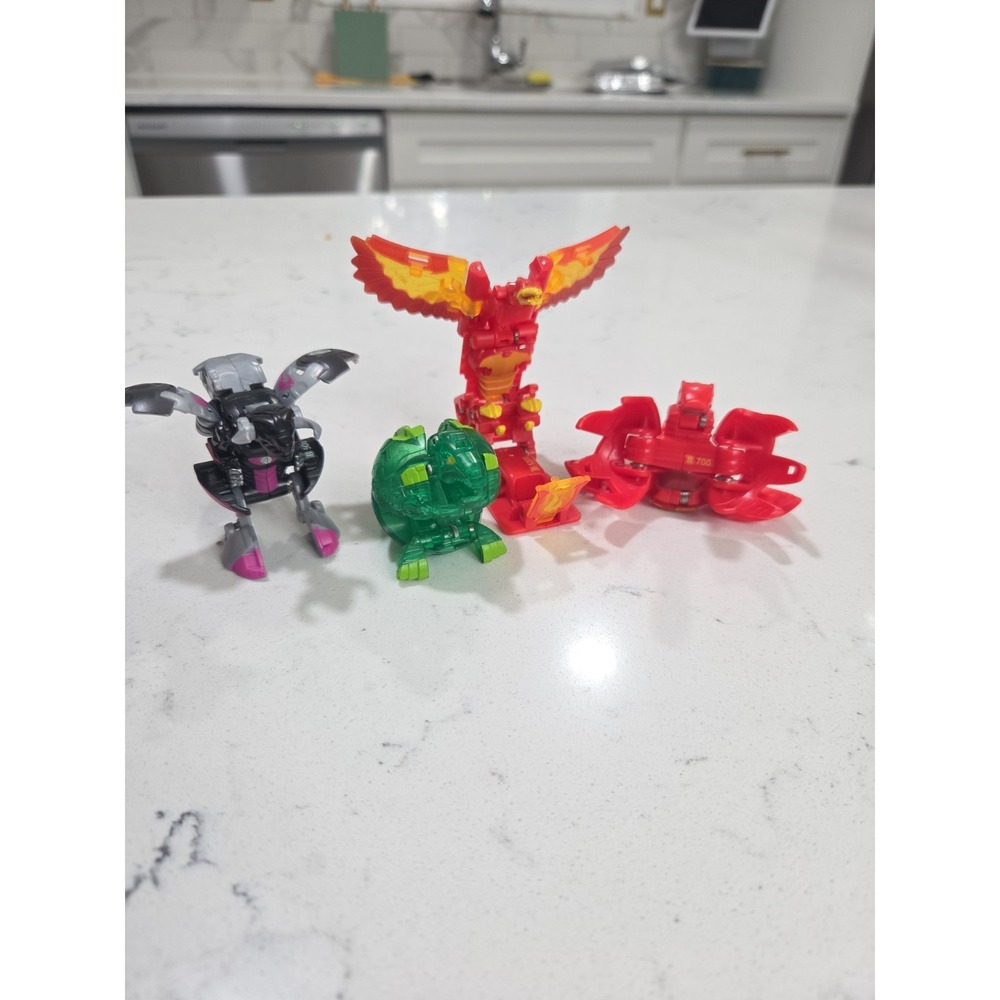 Bakugan  Battle Brawlers Lot Of 4